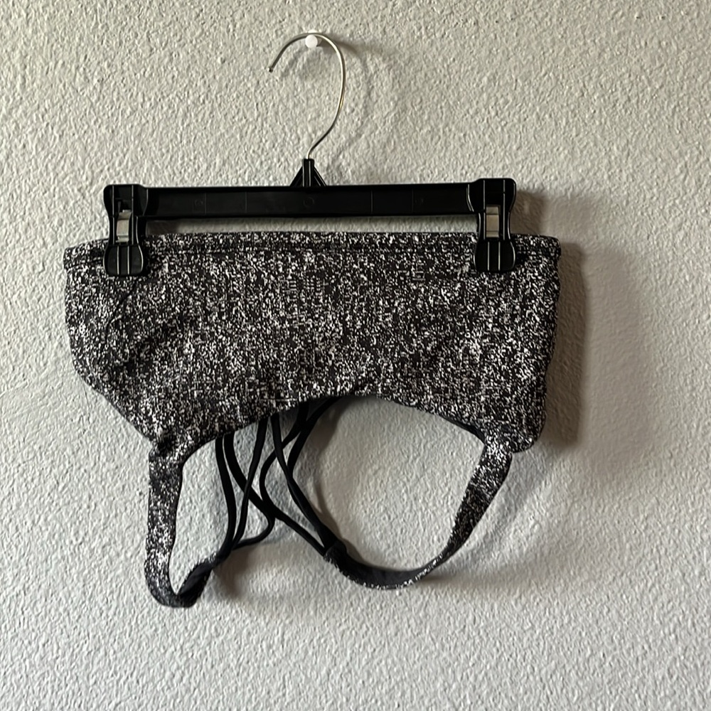 Lululemon sports bra!